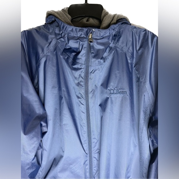 LL Bean Jacket Mens  Windbreaker Lined Navy Blue Full Zip Hood Rain Outdoor LT - Picture 3 of 8